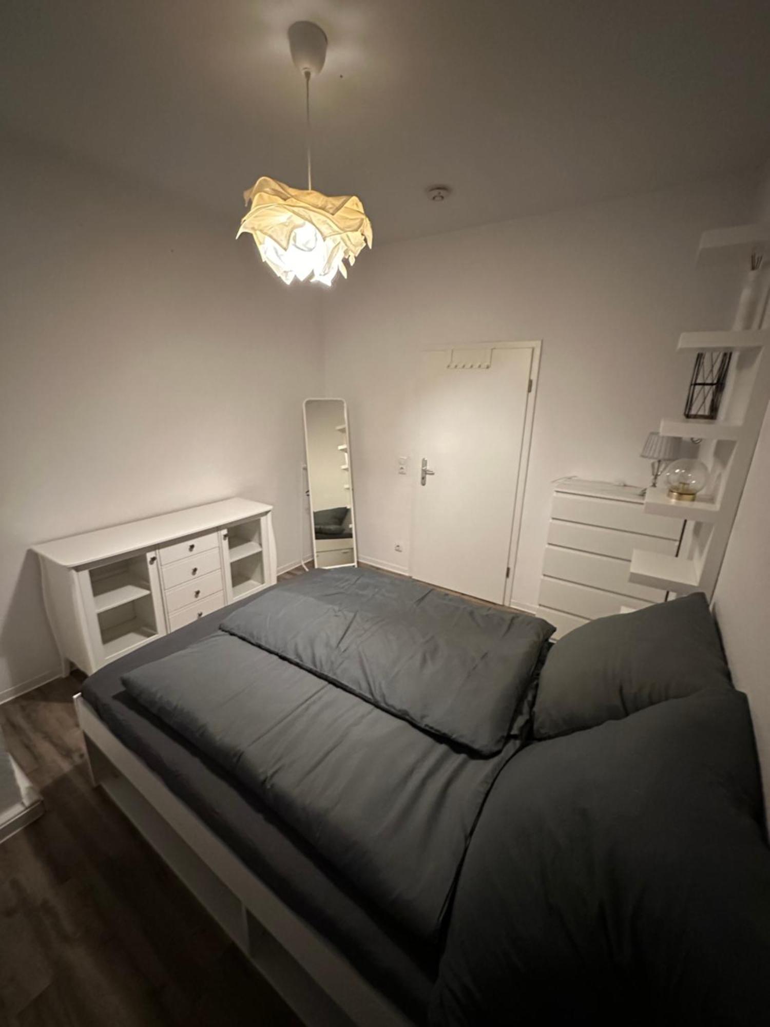 Zentrale Helle 3 Zimmer Wohnung Messe Deutz Кёльн Экстерьер фото